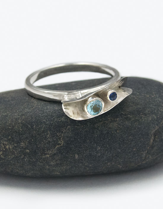'Wavelet Ring with Two Gemstones' by artist Zoe Davidson